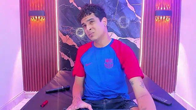 Snapshot of Lucky_boys__X chatting on 3, 3, 2026 Lucky boys X online show from 3, 3, 2026