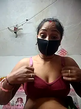 Snapshot of Suman_ji1 chatting on 24, 11, 2025 Suman ji1 online show from 24, 11, 2025