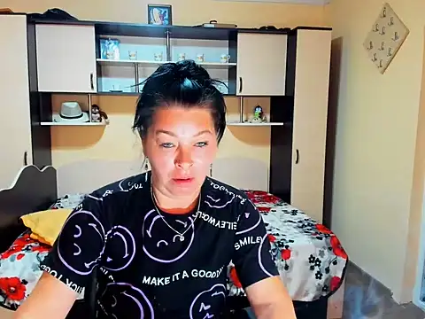 Snapshot of Soffy_Skye chatting on 26, 6, 2026 Soffy Skye online show from 26, 6, 2026