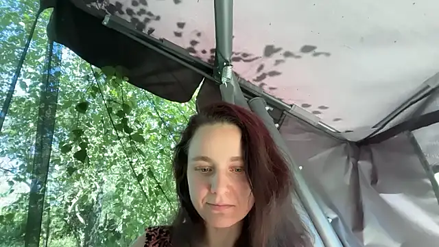 Snapshot of Kalmiraa chatting on 19, 7, 2026 Kalmiraa online show from 19, 7, 2026