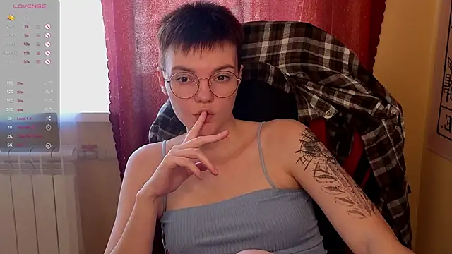 KrisNeal online show from 23, 9, 2025