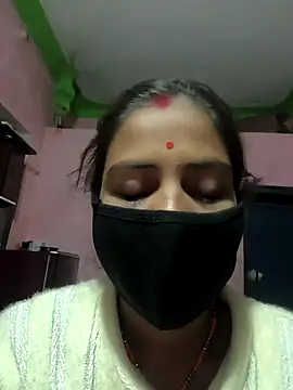 Snapshot of Hot_hatn37 chatting on 24, 11, 2025 Hot hatn37 online show from 24, 11, 2025