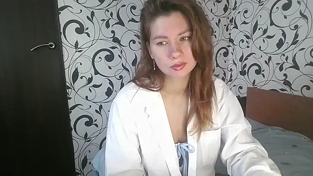 YourEmilie online show from 15, 10, 2025