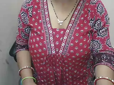 bold naina online show from 28, 11, 2025