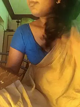 Snapshot of Tamil_Kavitha chatting on 18, 5, 2026 Tamil Kavitha online show from 18, 5, 2026