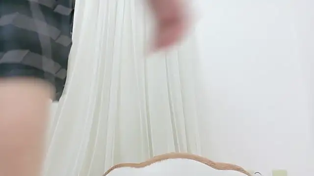  Mia land  online show from 17, 10, 2025