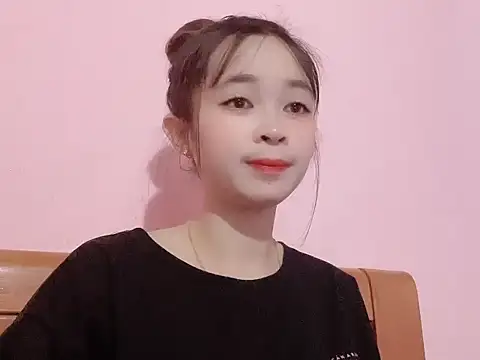 Snapshot of Suna7383 chatting on 23, 10, 2025 Suna7383 online show from 23, 10, 2025