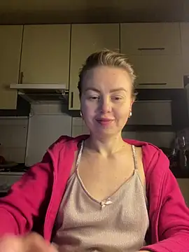 MartaLuna  online show from 31, 1, 2026