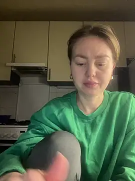 MartaLuna  online show from 2, 2, 2026