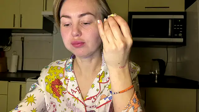 MartaLuna  online show from 23, 3, 2026