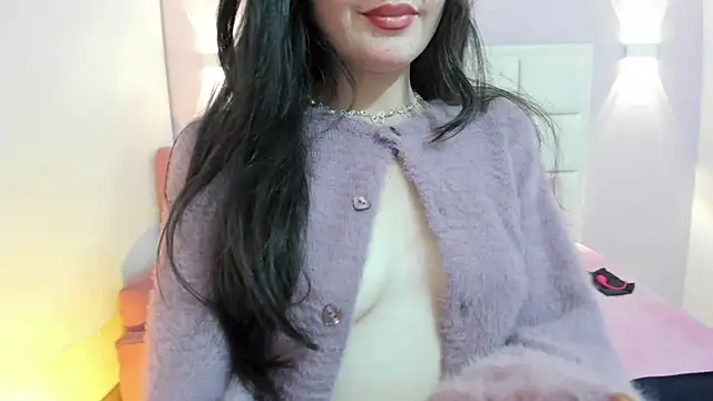 Snapshot of Ashleypetit chatting on 16, 9, 2025 Ashleypetit online show from 16, 9, 2025