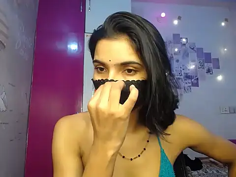 Snapshot of Sweetangle24 chatting on 4, 10, 2025 Sweetangle24 online show from 4, 10, 2025