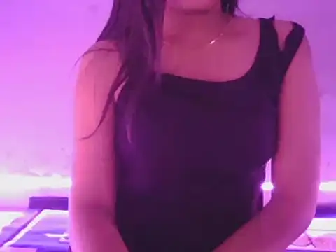 Snapshot of Moni_6969 chatting on 17, 11, 2025 Moni 6969 online show from 17, 11, 2025