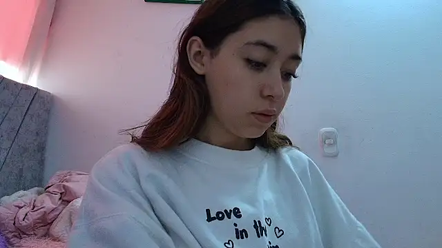 Snapshot of kimmy_vegga2 chatting on 23, 9, 2025 kimmy vegga2 online show from 23, 9, 2025