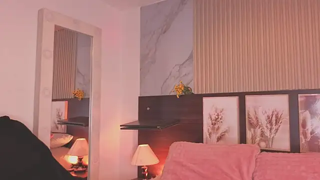 Snapshot of tokyoluu chatting on 10, 11, 2025 tokyoluu online show from 10, 11, 2025