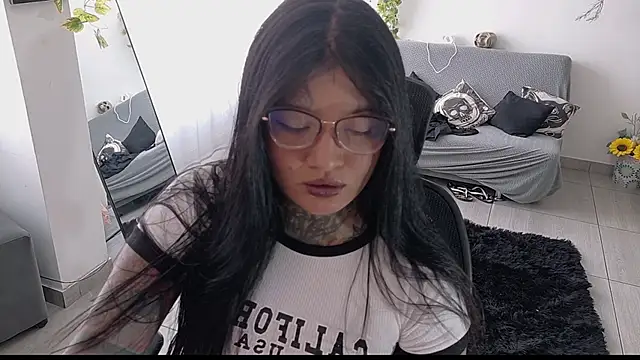 Snapshot of Unatatuada chatting on 24, 9, 2025 Unatatuada online show from 24, 9, 2025