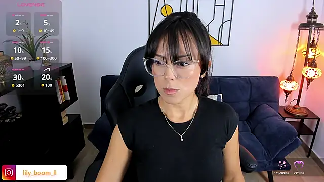 Lyliboomm online show from 1, 10, 2025