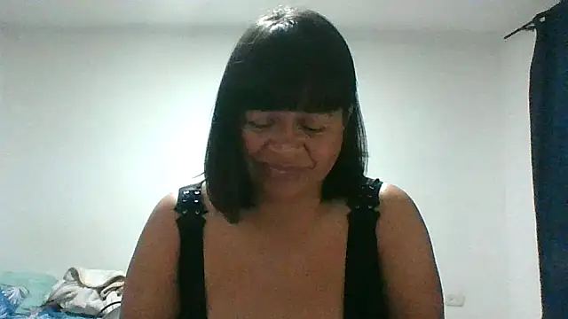 adri89-g online show from 24, 2, 2026