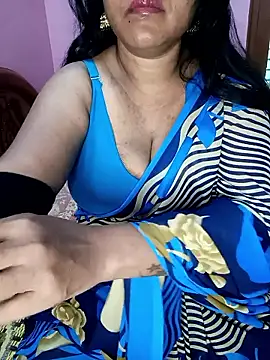 Snapshot of KannadaTamilTeluguBeauty chatting on 13, 11, 2025 KannadaTamilTeluguBeauty online show from 13, 11, 2025
