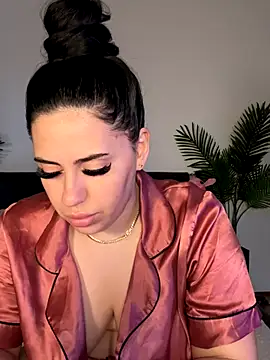 Snapshot of Andrestarr chatting on 6, 10, 2025 Andrestarr online show from 6, 10, 2025