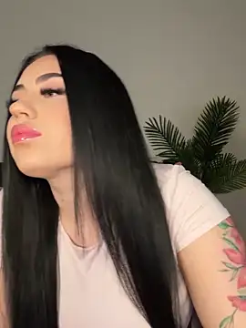 Snapshot of Andrestarr chatting on 21, 10, 2025 Andrestarr online show from 21, 10, 2025