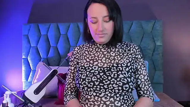 Snapshot of judy_campbell chatting on 25, 2, 2026 judy campbell online show from 25, 2, 2026