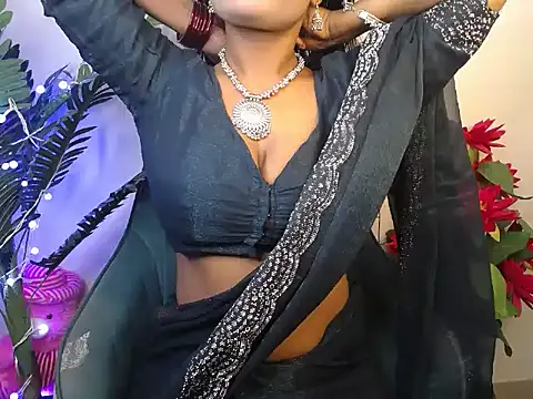 Snapshot of Naughtyy_stripgirl chatting on 11, 10, 2025 Naughtyy stripgirl online show from 11, 10, 2025