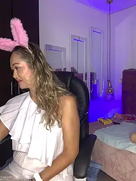 BunnyGlow50 online show from 31, 5, 2026