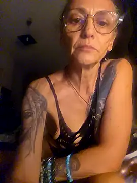 Snapshot of jasonee13 chatting on 29, 5, 2026 jasonee13 online show from 29, 5, 2026