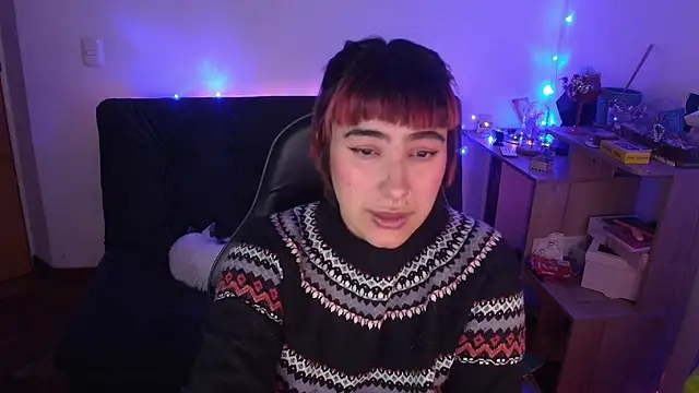 Miacatsito3 online show from 7, 4, 2026