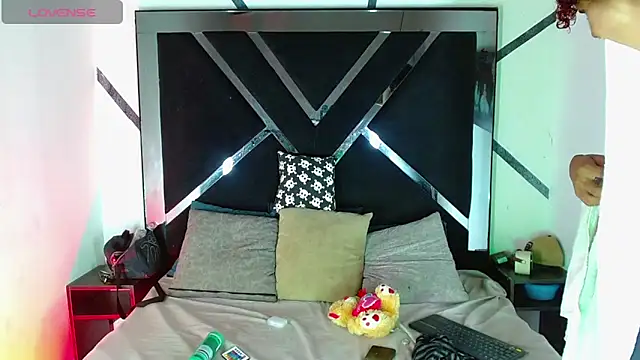 Billie Turner  online show from 26, 10, 2025