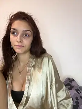 Snapshot of EllaBlowy chatting on 9, 10, 2025 EllaBlowy online show from 9, 10, 2025