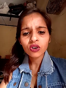Snapshot of Saloni-Gupta chatting on 21, 9, 2025 Saloni-Gupta online show from 21, 9, 2025