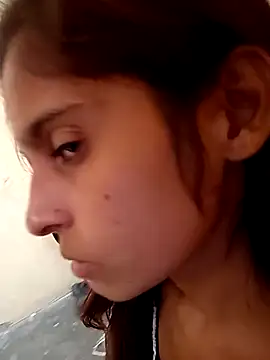 Snapshot of Saloni-Gupta chatting on 20, 10, 2025 Saloni-Gupta online show from 20, 10, 2025