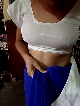 Snapshot of Saloni-Gupta chatting on 23, 10, 2025 Saloni-Gupta online show from 23, 10, 2025