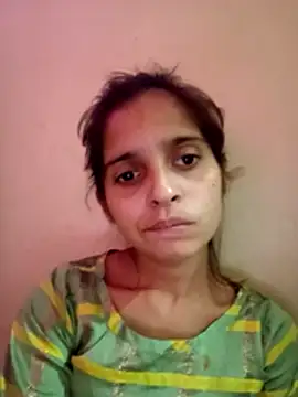 Snapshot of Saloni-Gupta chatting on 27, 10, 2025 Saloni-Gupta online show from 27, 10, 2025