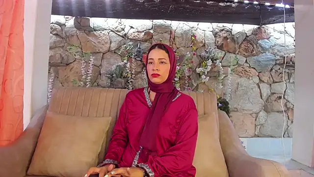 Snapshot of ShanaJamil chatting on 16, 7, 2026 ShanaJamil online show from 16, 7, 2026