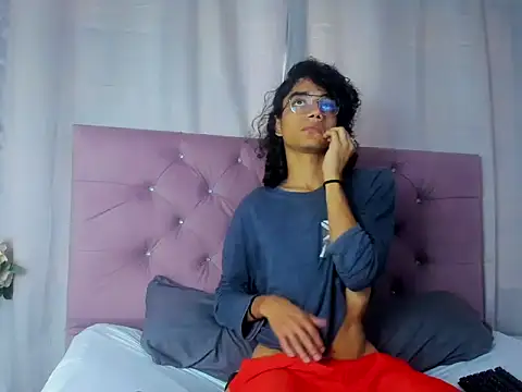 EthanBlackwoodd online show from 30, 9, 2025