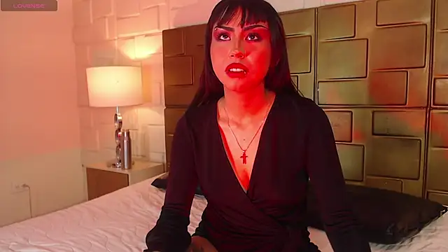 MavisManson online show from 25, 9, 2025