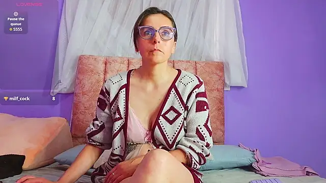 Ava Raye online show from 4, 7, 2026