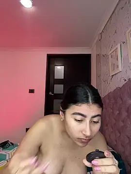 Isabella Montoya online show from 26, 10, 2025