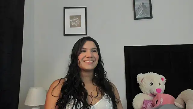 Lyria Diamond online show from 18, 2, 2026