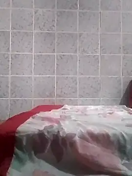 Snapshot of Cachorrinha2025 chatting on 25, 10, 2025 Cachorrinha2025 online show from 25, 10, 2025