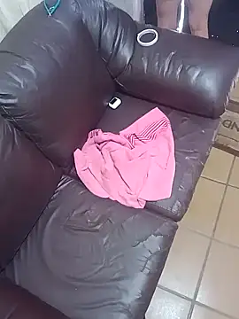 Snapshot of Cachorrinha2025 chatting on 28, 11, 2025 Cachorrinha2025 online show from 28, 11, 2025