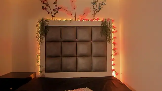 abbiecollins js online show from 14, 3, 2026