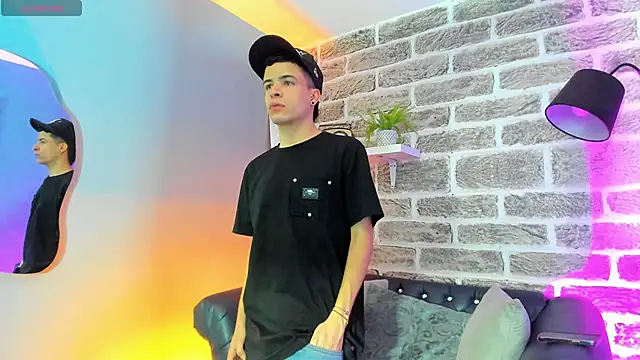 kevinn blue1 online show from 7, 11, 2025