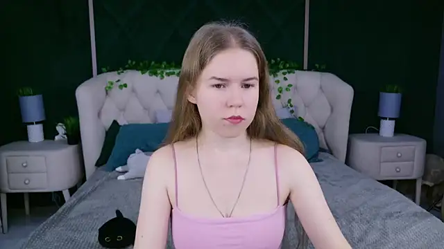 Alida Brice online show from 6, 11, 2025