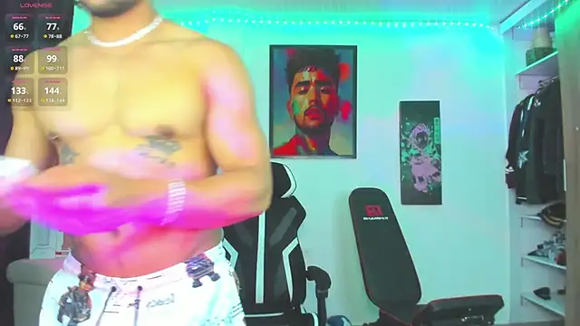 Snapshot of JordanRossie chatting on 28, 9, 2025 JordanRossie online show from 28, 9, 2025