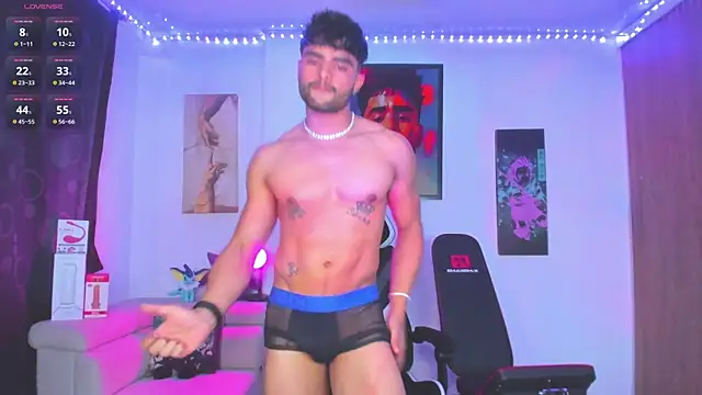 Snapshot of JordanRossie chatting on 1, 10, 2025 JordanRossie online show from 1, 10, 2025