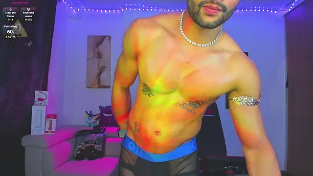 Snapshot of JordanRossie chatting on 4, 10, 2025 JordanRossie online show from 4, 10, 2025